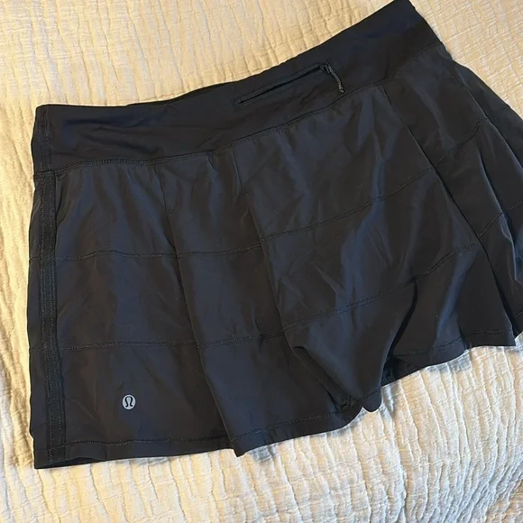 Lululemon skirt - Picture 2 of 5